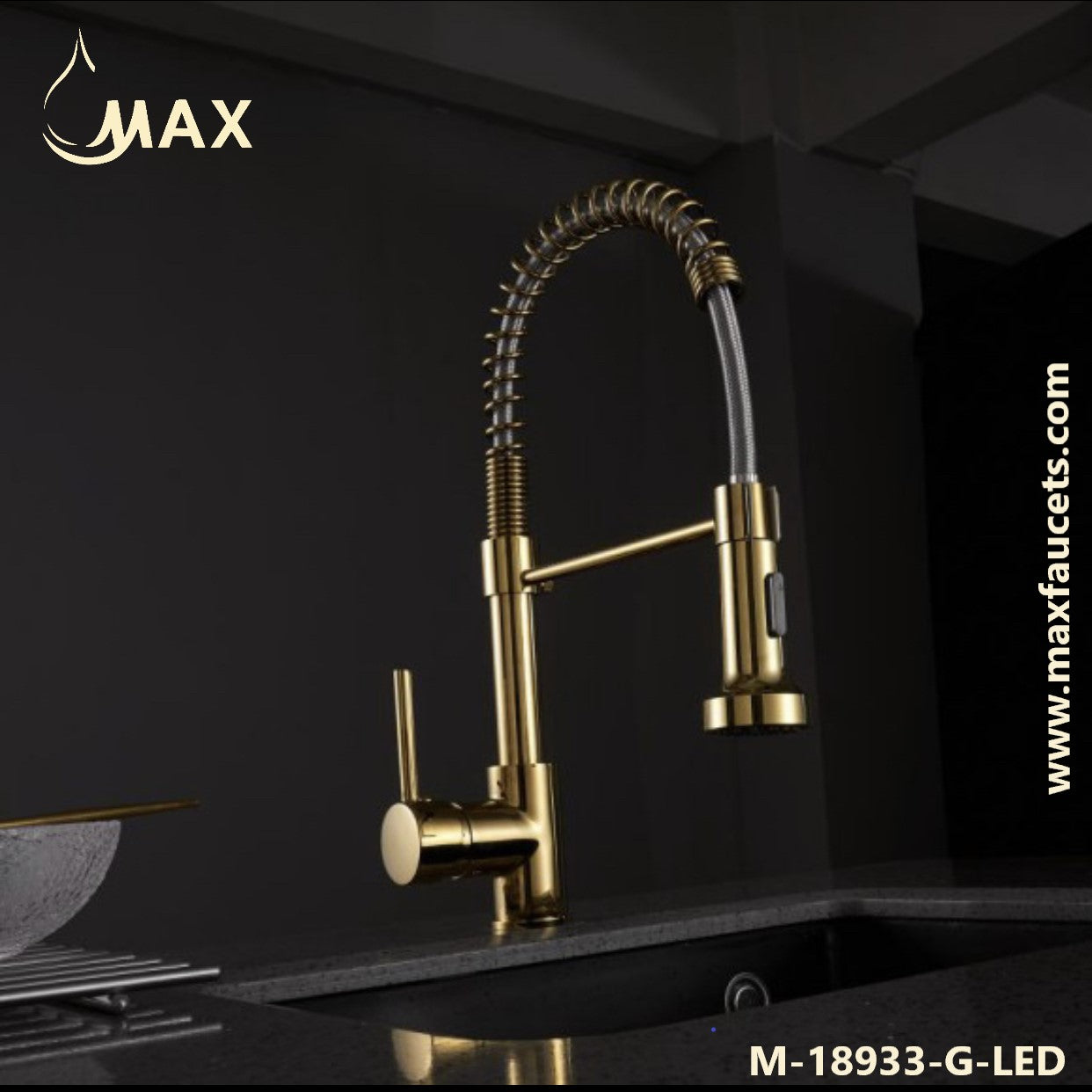 Pull-Down Spiral Flexible Kitchen Faucet 16.5'' With LED Light Shiny Gold Finish.