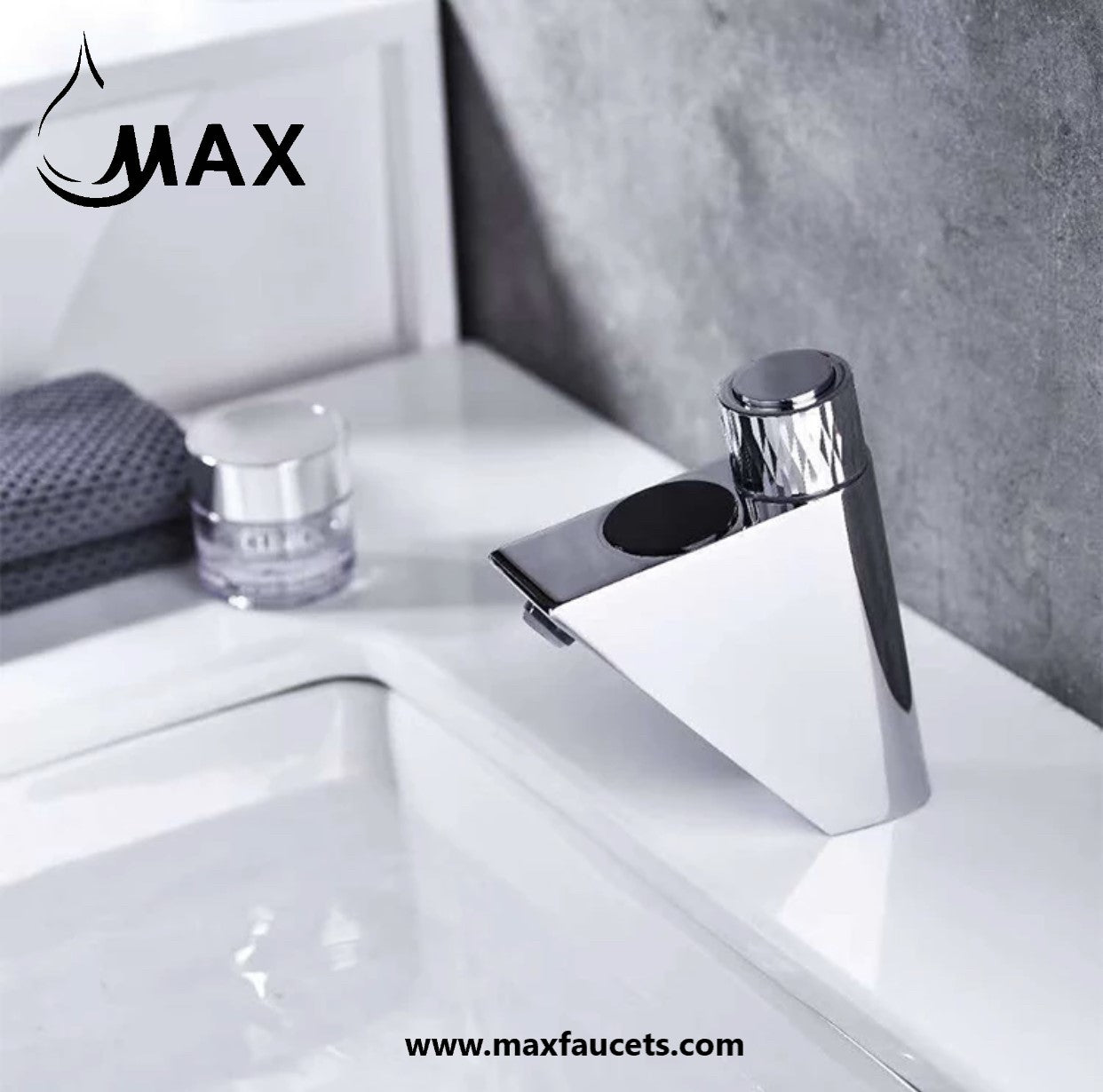 Smart Digital Screen With Punch Knob Bathroom Faucet In Chrome Finish