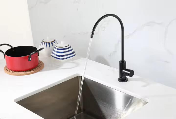 MAX Faucets Matte Black Water Filter Faucet – Single Handle, Non-Air Gap, Drinking Water & Beverage Tap