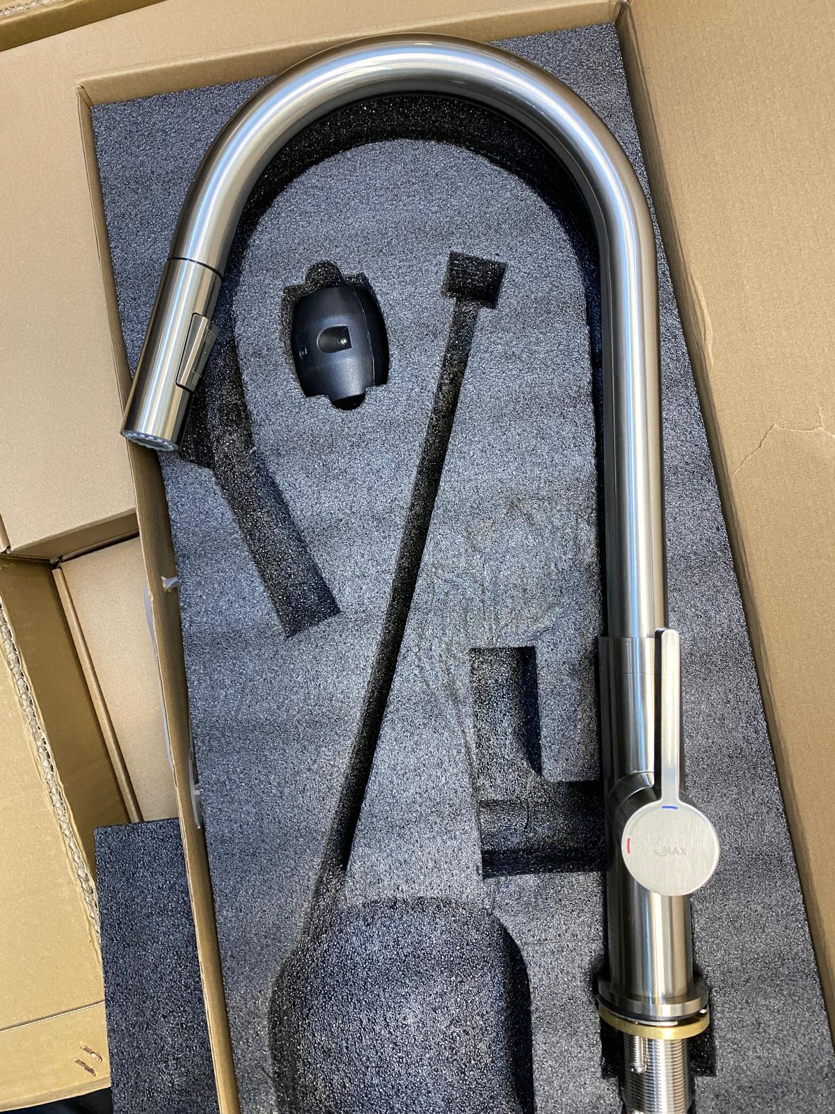 Pull-Out Kitchen Faucet – Single Handle, Brushed Nickel, 18” High-Arc