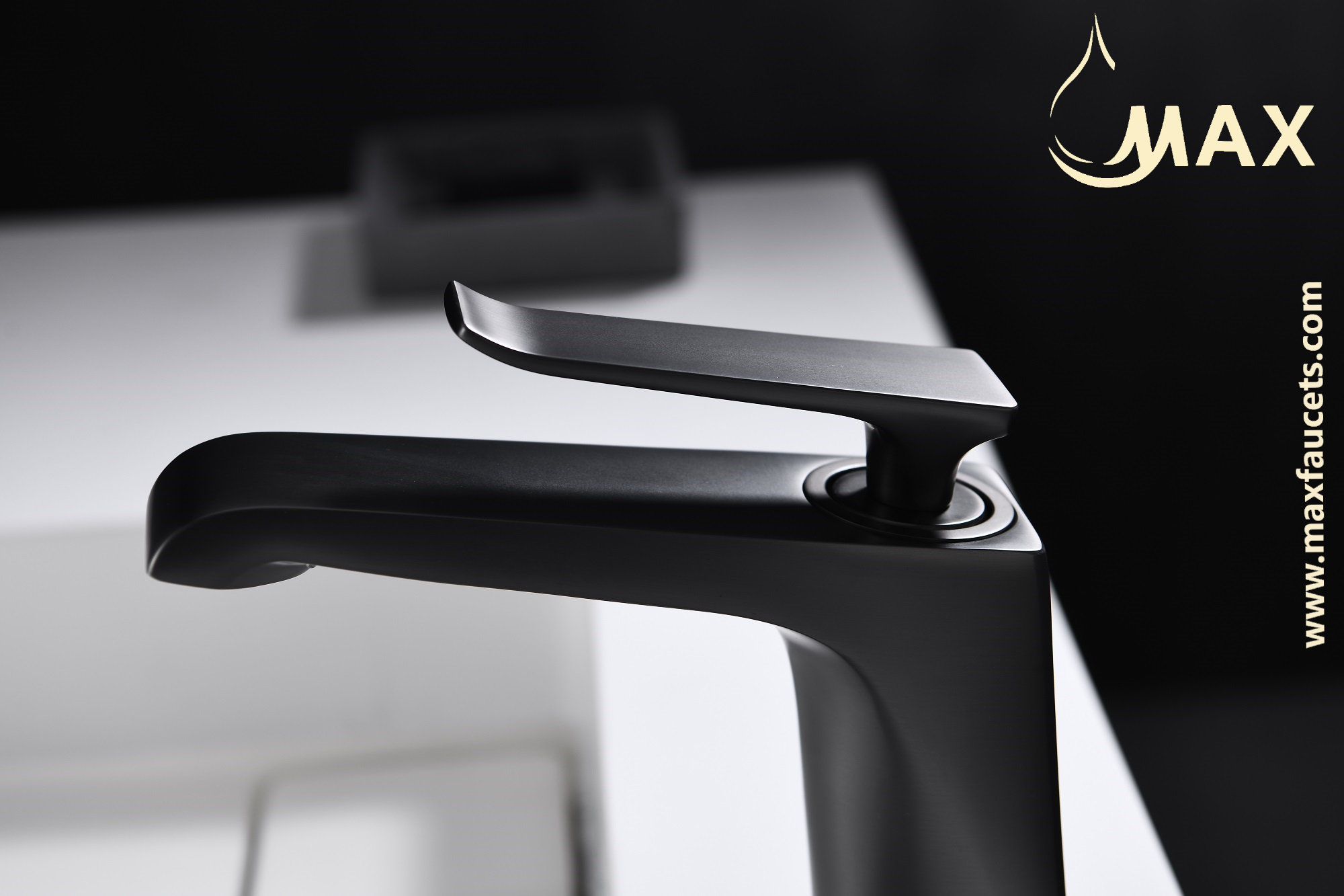MAX Faucets | Single Handle Bathroom Faucet Modern Design – Matte Black Finish