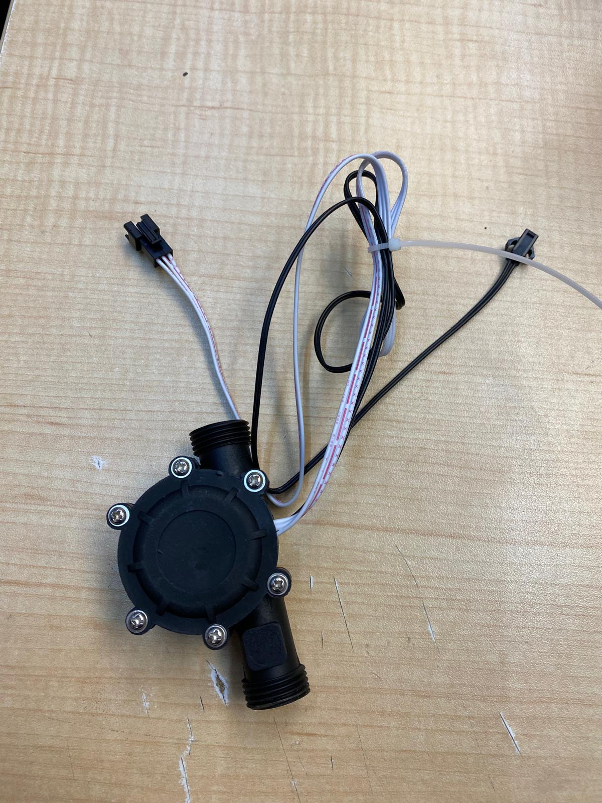 Mini Water Turbine Generator – G1/2" Male Thread (Hydroelectric Power)