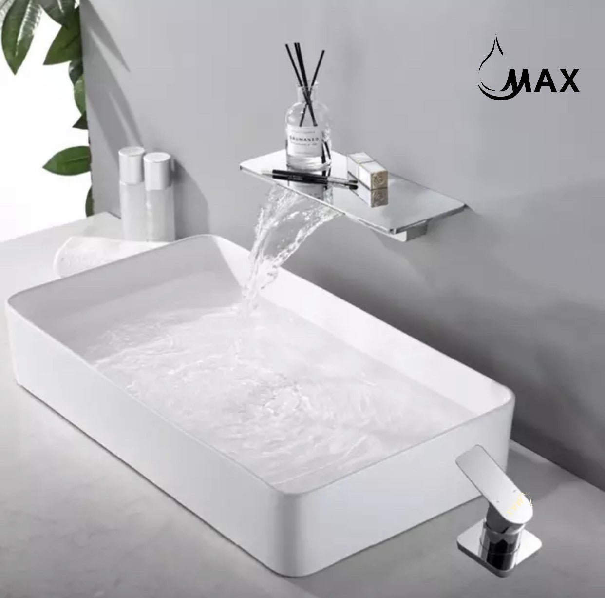 luxury-chrome-waterfall-bathroom-faucet-detail